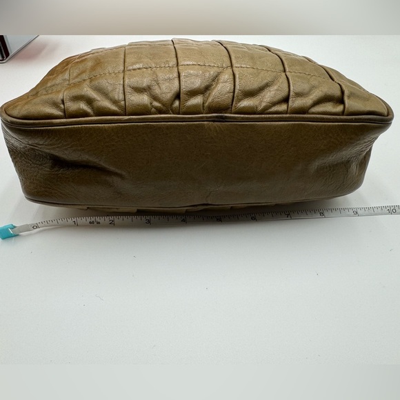 Salvatore Ferragamo-Authentic-Crossbody Camera Bag Green - Picture 13 of 16